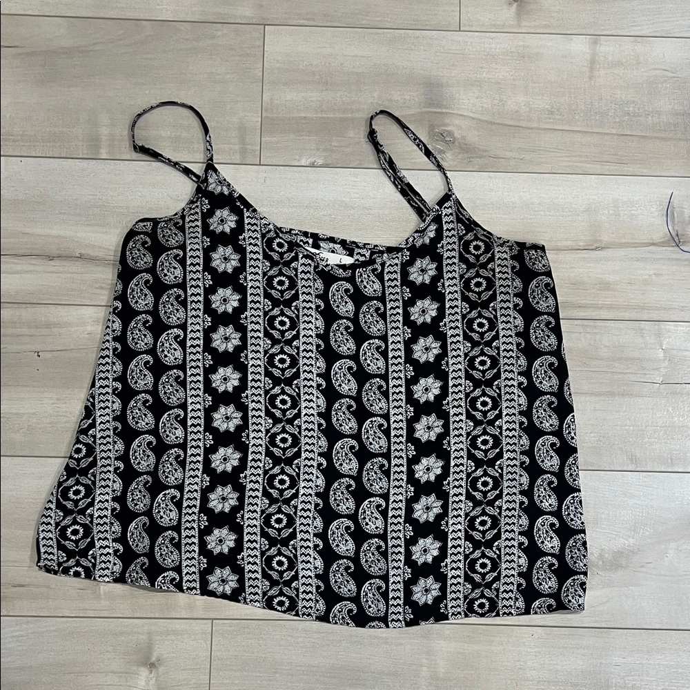 Hollister Black and White Patterned Camisole